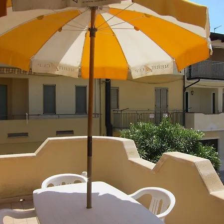 Casa Vacanze Tonno Apartamento